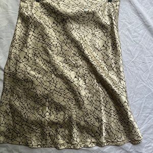 The most beautiful silk midi skirt